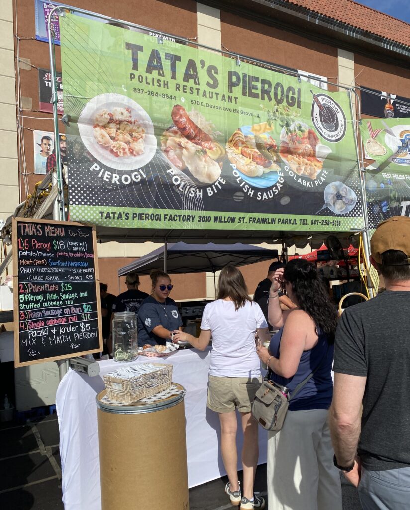 Afood vendor at the taste of Palonia in Chicago